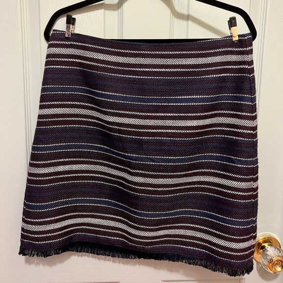 Loft Textured Skirt Sz 10 - Picture 1 of 5